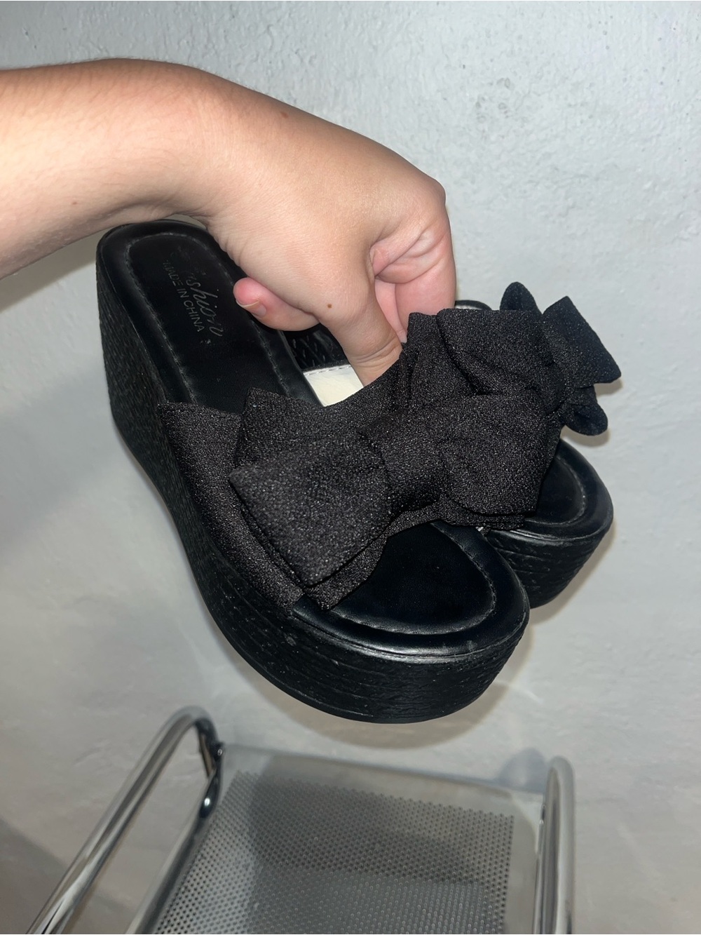 Fashion Black Wedges with Bows